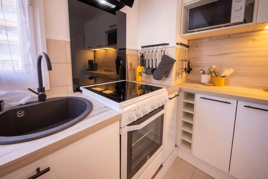 06B - Beautiful 2 Rooms With Terrace Sea View Roquebrune-Cap-Martin Exteriör bild